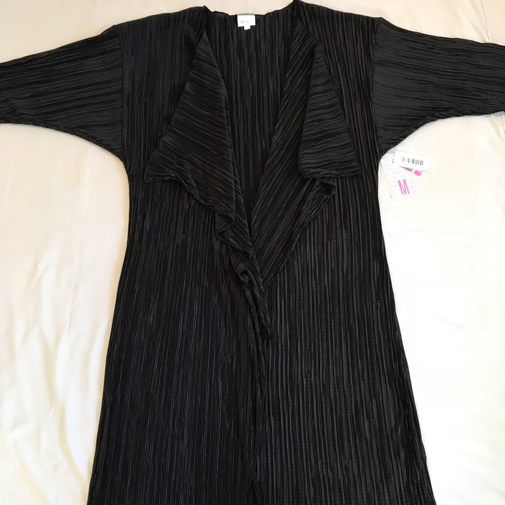 LuLaRoe Med Shirley BNWT